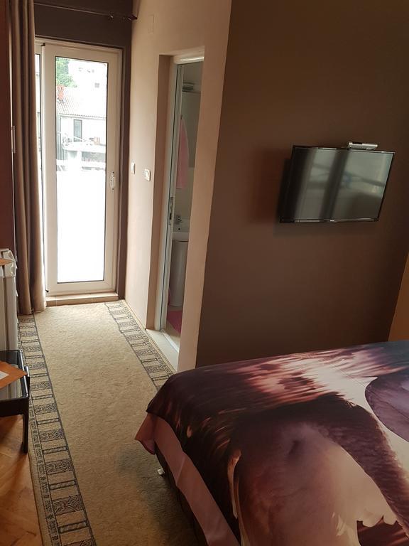 Apartments Vila Galileo Budva Eksteriør billede
