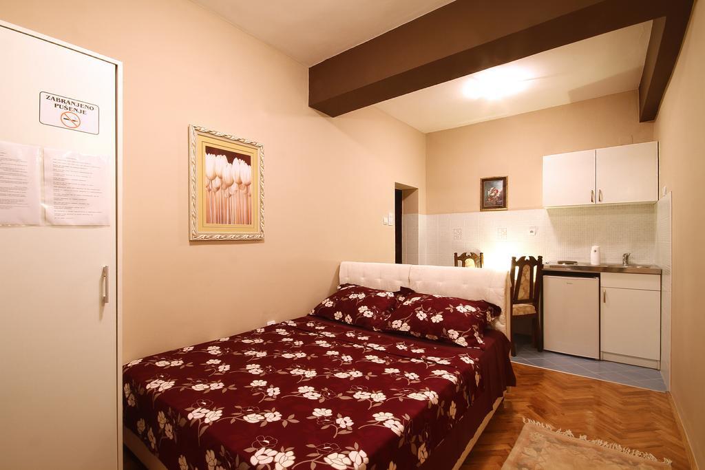 Apartments Vila Galileo Budva Værelse billede